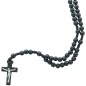 Chapelet sur corde, grains ronds noirs Ø6 mm avec fermoir, longueur jusqu’au cœur : 27 cm, croix en bois avec Christ.