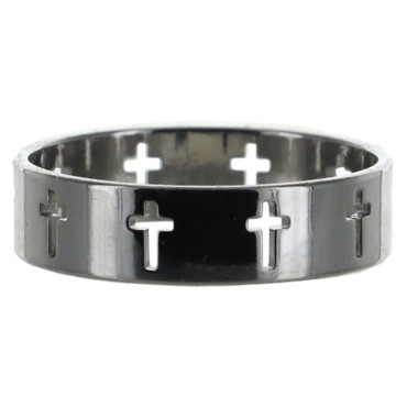 Bague couleur argentee avec croix ajouree. Differentes tailles.