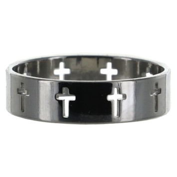 Bague couleur argentee avec croix ajouree. Differentes tailles.