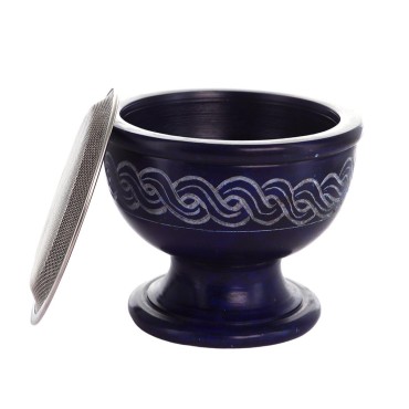 Brûle-encens en stéatite bleue gravée avec grille, H 7 cm, Ø 9 cm. Livré en boîte individuelle.