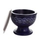Brûle-encens en stéatite bleue gravée avec grille, H 7 cm, Ø 9 cm. Livré en boîte individuelle.