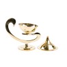 Brûle-encens en laiton, forme lampe, H 12,7 cm, Ø 5 cm. Livré en boîte individuelle.