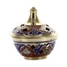 Brûle-encens en laiton ciselé et émaillé avec grille, H 5 cm, Ø 6 cm. Livré en boîte individuelle.