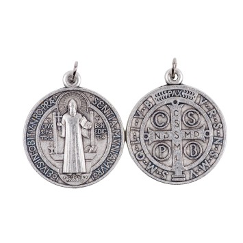 Médaille métal couleur argentée de saint Benoît, plusieurs tailles