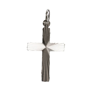 Croix de cou striee en metal couleur argentee H. 2,5 cm.