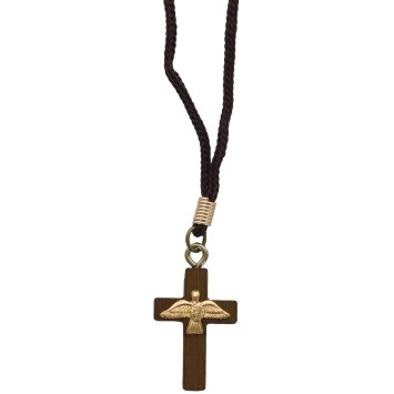 Croix de cou en bois, avec l’Esprit Saint doré. Hauteur : 3 cm, cordon de 30 cm.