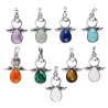 Pendentif ange en pierre naturelle ou synthetique sur support laiton H. 3,5 cm Livre en boite.