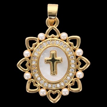 Médaille et croix dorée supérieure avec coquille naturelle, grains nacres blancs et zircons, Ø 2 cm.