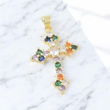 Croix de cou dorée supérieur avec zircons de couleur, H. 3.2 cm.