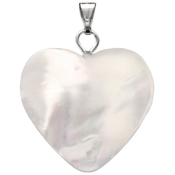 Pendentif coeur en coquille naturelle, H. 1,5 x 1,6 cm.