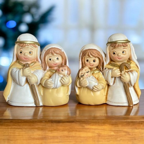Nativité enfantine magnétique, H. 5 cm. Série de 4 assorties.