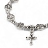 Bracelet sur -eacute-lastique en m-eacute-tal de couleur argent-eacute- de Saint Benoit avec croix -Oslash- 9 mm