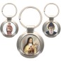 Porte-clés en métal couleur argenté de forme ronde Ø 3.8 cm. Livré en boite cadeaux. Existe avec différents Saints.