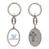 Porte-clés en aluminium de couleur argenté, hauteur 3,8 cm, avec résine. Disponible avec plusieurs saints au choix.