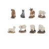 Animaux peints en resine pour creche, boite de 8 animaux assortis. Differentes tailles..