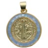 Medaille de Saint Benoit doree avec coquille naturelle disponible en differentes couleurs. Ø 2 cm.