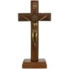 Crucifix de Saint Benoit a poser ou a suspendre en bois avec Christ en dore antique. Existe en plusieurs tailles.