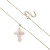 Collier sur chaine réglable, acier inoxydable L 45 cm, croix avec 5 cœurs en pierres naturelles H. 3 cm. LOT DE 5 ASSORTIS