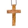 Croix d'aube en bois d'olivier de Terre Sainte bords biseautés 5 cm cordon marron 60 cm..