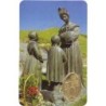 Carte priere plastifiee avec poincon dore imitation medaille H.8.5 x 5.4 cm, plusieurs saints.