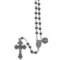 Chapelet du combat en hématite avec croix du combat, médaille de Saint Benoit avec notice explicative, livre en sachet.